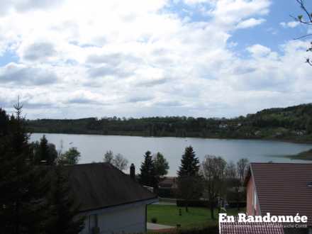 Vue sur le Grand lac