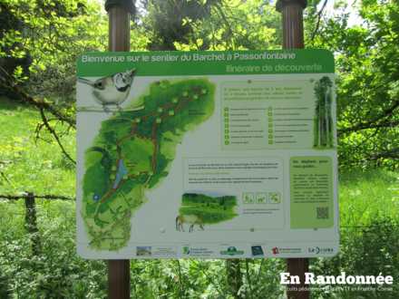 Panneau d'informations au lieu-dit "Sur les Crêts"