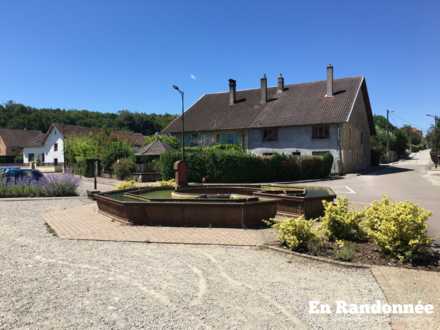 Grande Fontaine, place de la Fontaine