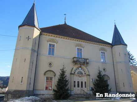 Hôtel de ville, Grande rue