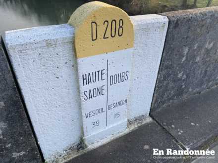 Borne des limites départementales Doubs/Haute-Saône