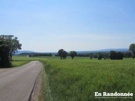 Vue sur le plateau de Bouclans